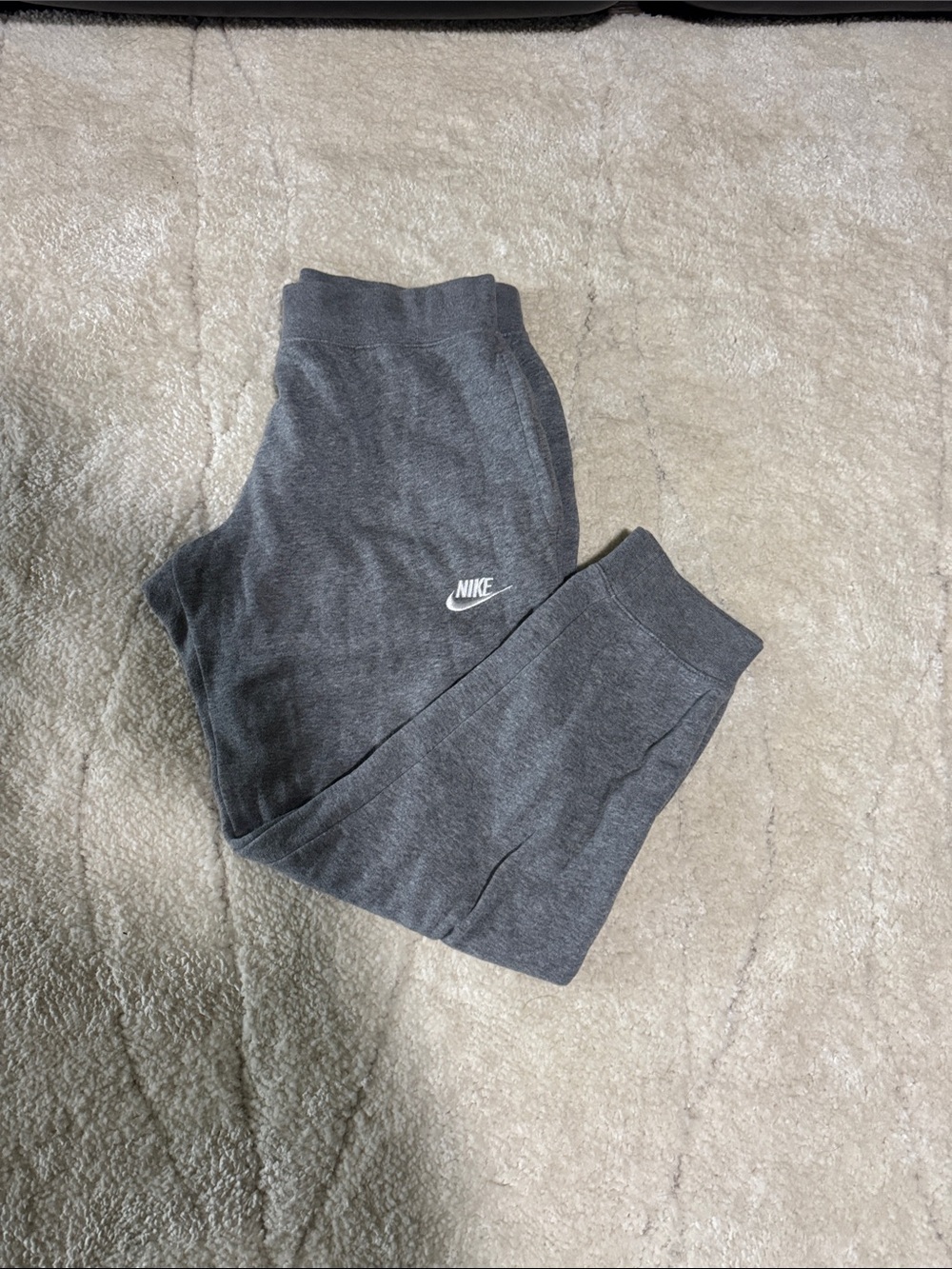 Nike Kids Gray Fleece Joggers with White Logo